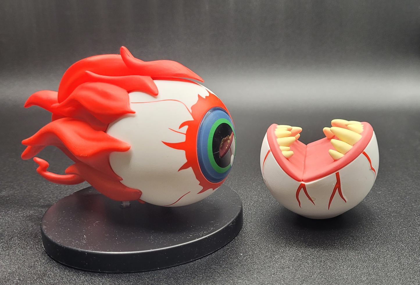 SOLD OUT! Eye of Cthulhu Terraria Figure